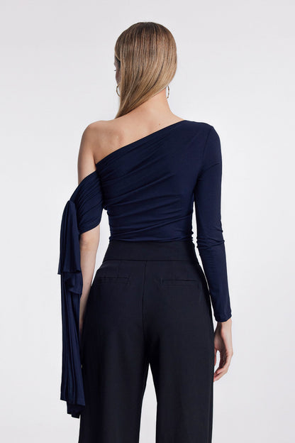 Abia Asymmetric One Shouder Ruch Lace Up Top