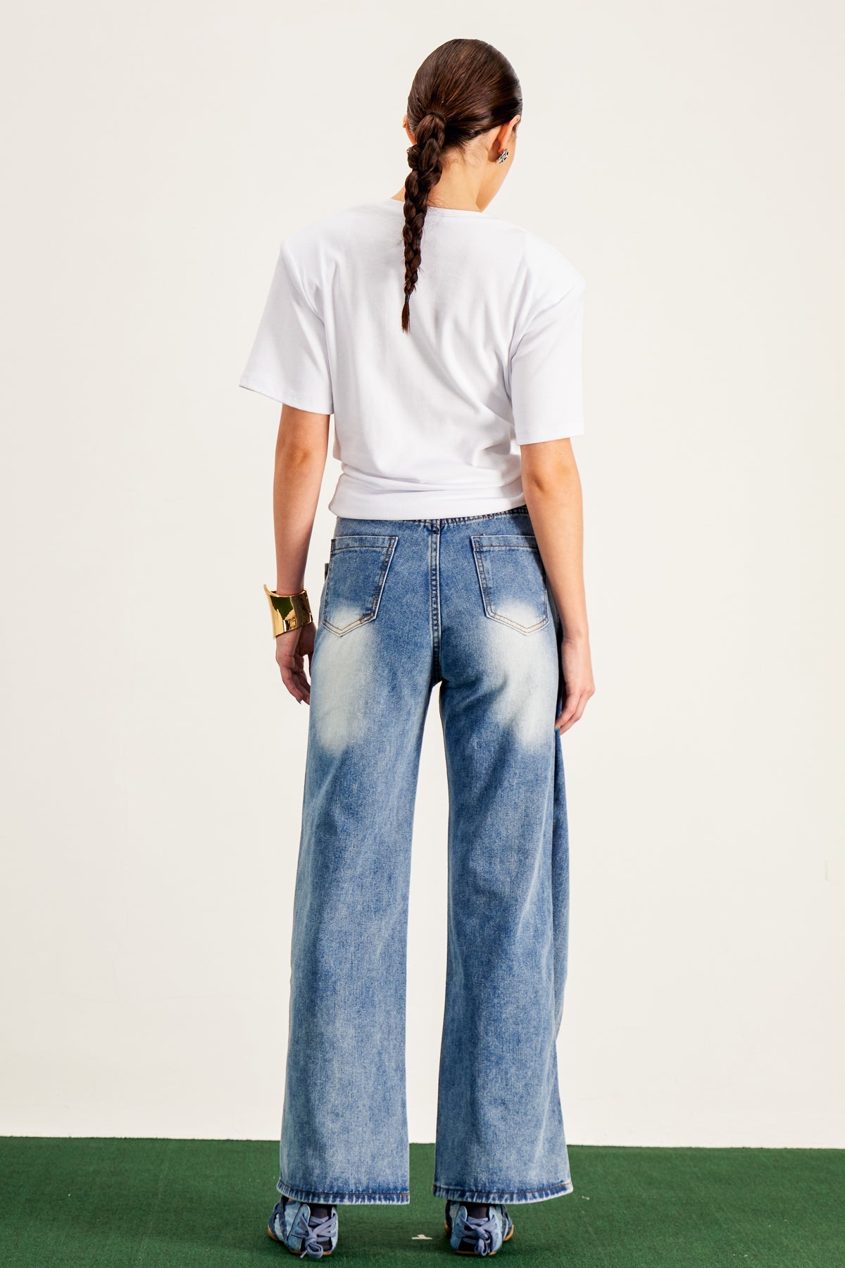 Jemma Ruch Twist T Shirt
